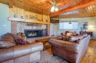 Wild Bill Retreat Treehouse Acre of Fun Near Grand Canyon Williams - 8