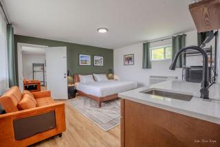 The Inn at Shady Pines - 5