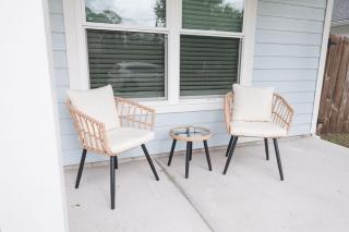 Charming and peaceful 3 BR home close to the Downtown and the Beaches - 7