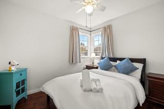 Cozy Pasadena Home Steps from Rose Bowl w Parking - 8