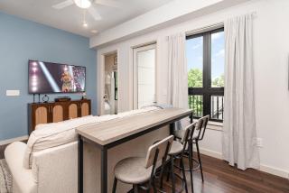 Harmony Octave-2 Units-Pool/Gym-4 Mins to Broadway - 8