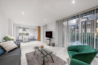 Woodstock Apartments - 7