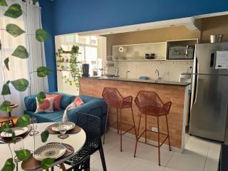 Oceanfront with Tennis Court - Santos - 0