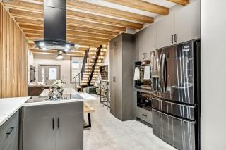 Designer 5Bed - 4Bath Home in Old City A Plus Location - 4