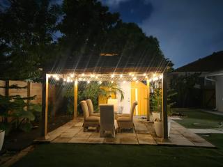 Modern Home in Hallandale Beach - 8