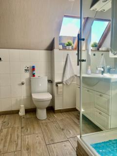 1 Doppelzimmer und 2 Einzelzimmer über 2 Etagen - 4