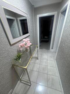 Hyde Park Residence - 1