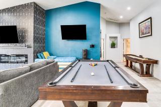 4,300-Sq-Ft Villa in West Vegas with Pool and Games! - 6