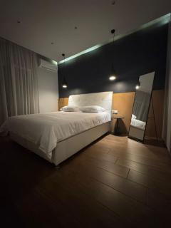 White Tower Luxury Apartment - 7