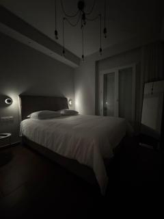 White Tower Luxury Apartment - 4