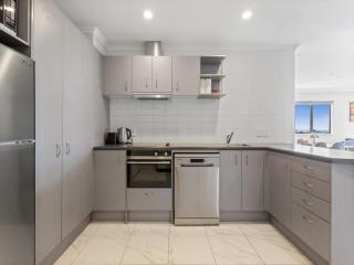 Eden Terrace Two Bedroom Free Parking - 4