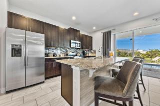 Modern 5 Bdrm Home with Themed Games Room at Encore - 3