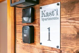Kast'l Apartments - 2