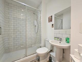 The Post House Corner by Fortuna Property Portfolio - 7