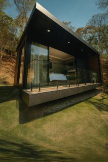 Chalé com banheira, piscina e cachoeira privativa - 9