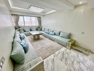 Stylish Moroccan Sea view 2 BR - TGV City Center - 0