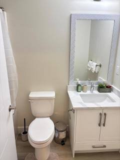 Prince George Cozy Suite - 7