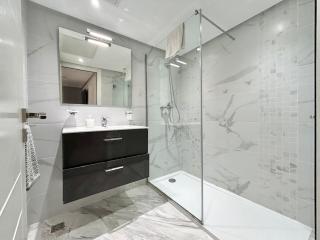 Stylish Moroccan Sea view 2 BR - TGV City Center - 2