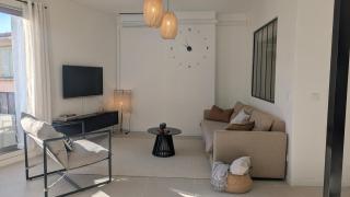 L'alcôve - appartement moderne et spacieux - proche gare - centre historique - WiFi - Clim - 6