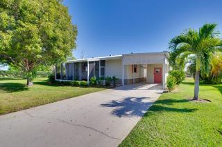 Sebastien Cottage with Screened Porch, 5 Mi to Beach - 9