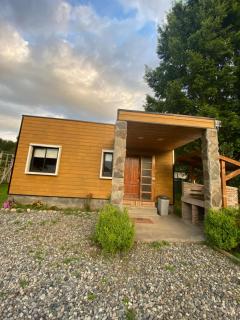 Cabaña naturalsur entre Lican Ray y villarrica - 1