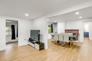 Updated Getaway with Sauna and Yard in Bloomsbury! - 4