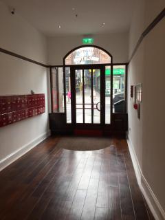 Comfortable Studio in City Centre Nottingham - 6