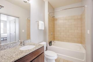 CozySuites at the Banks gym pool 07 - 2