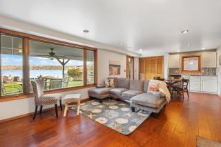 Waterfront Blue Haven w Dock, Garden & Lake Views - 1