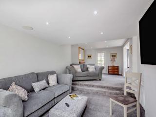 4 Bed in Beaumaris 94501 - 3