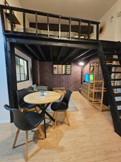 Duplex à 15 min à pieds de la gare, centre historique Montluçon - 9