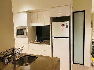 Modern City Living with Style - 7