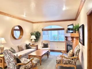 Family-Friendly Zermatt 2BR 2BA Villa Near Park City & Deer Valley Ski Resorts - 4749 - 0