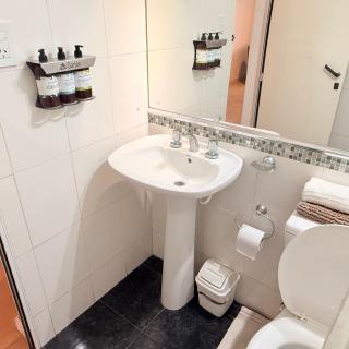 G8 Hermoso Monoambiente con Cochera 2 huéspedes - 9