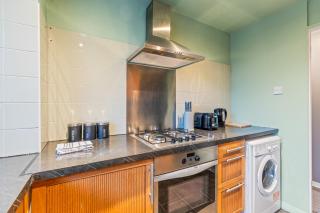 Modern 2 Bed Flat I Sleeps 7 I 5 mins walk to Lewisham station - 1