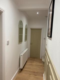 Luxury Four Bedroom House - 7