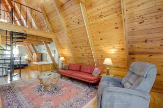 Pond Mountain Springs Hawk Cabin, 4 Mi to Dtwn - 4