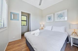 Bombora 5 Bedroom by Discover Stradbroke - 3