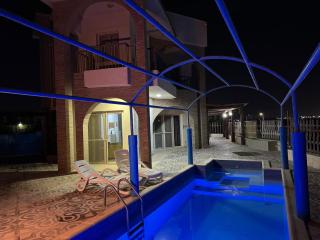 luxurious three-bedroom villa with private pool - 3