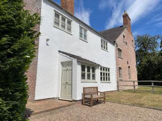 Warren House Cottage - 8