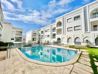 Peaceful 2 Bedroom Apartment with Swimming Pool - 0