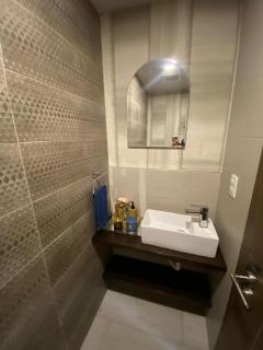 Downtown luxury apartment - 1