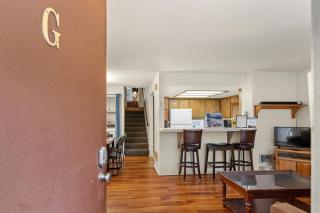 Heavenly Chairview Condo home - 7