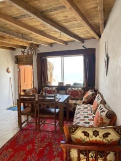 TAMRI BEACH HOUSE - 1