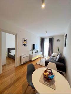 Argentum Central Point 1BR - 5