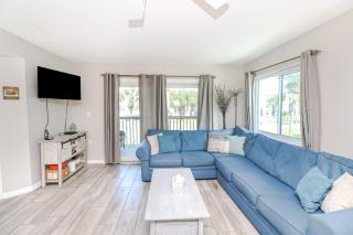 Ocean Village Club P28 - 9