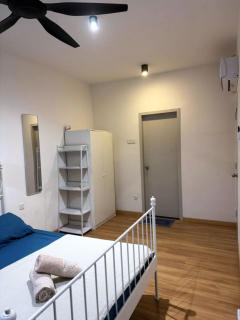 WhiteSpace Haven at Bandar Seri Alam with Netflix and 2 Bedroom - 2