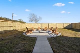 Group Ready! 3BR Home Near WinStar - 5