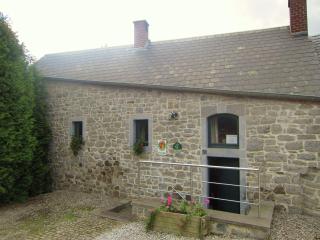 Apartment near Forest and Hiking Trails - 3