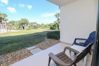 Ocean Village Club O18 - 6